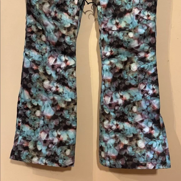 Under Armour Cold Gear Infrared Bubble Pattern Ski Pants Size Small - Picture 7 of 16